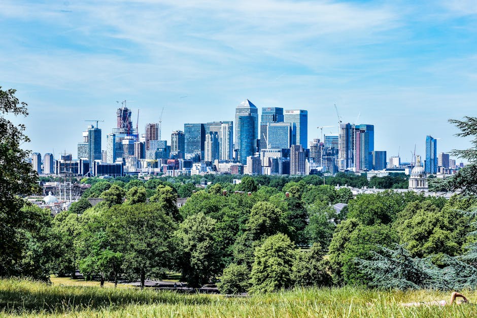 Avoid hidden rubbish removal charges in Canary Wharf